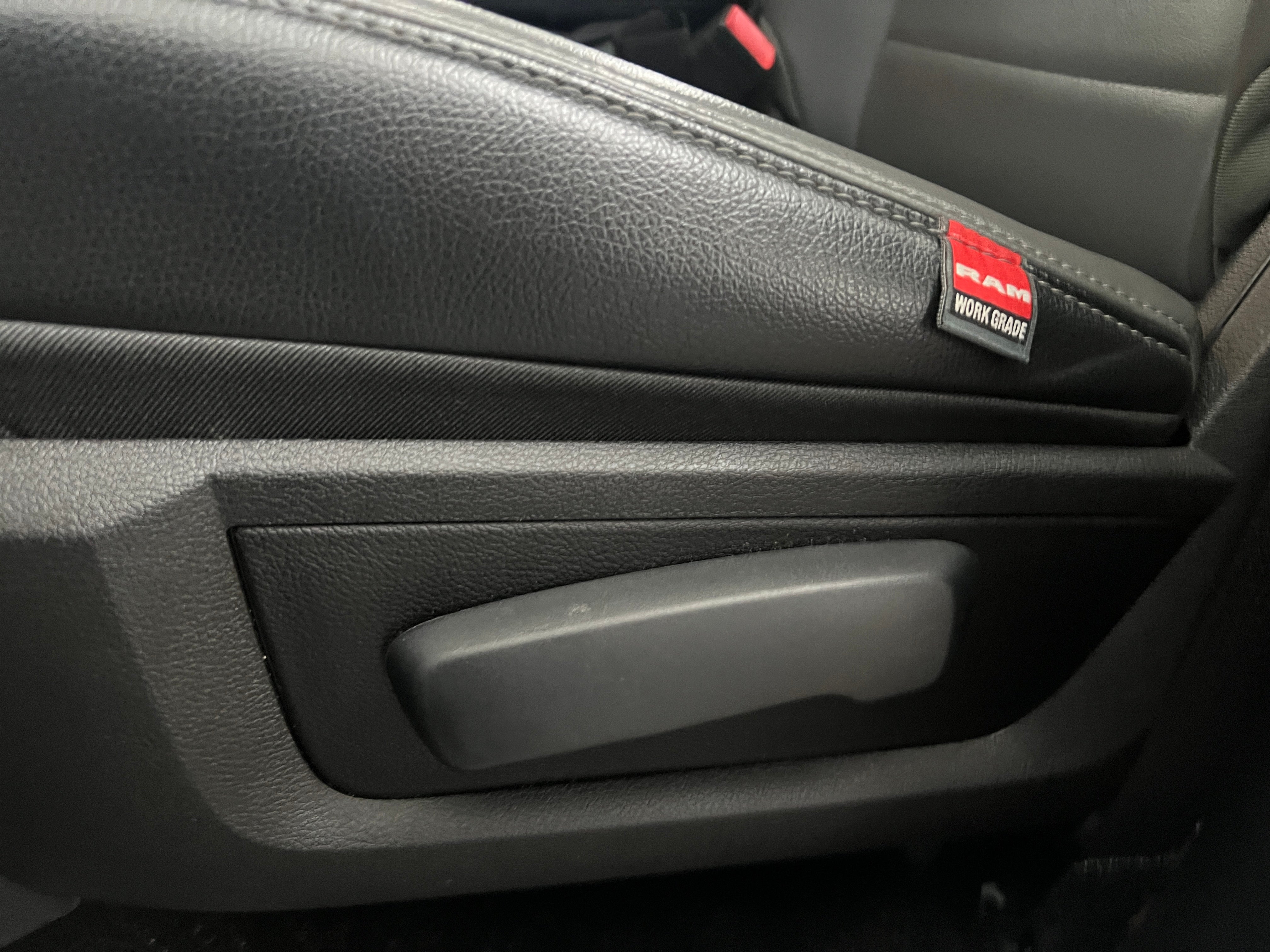 ram ram 1500 classic 2022 1C6RR6FG3NS238433 image ram ram 1500 classic 2022 1C6RR6FG3NS238433 image